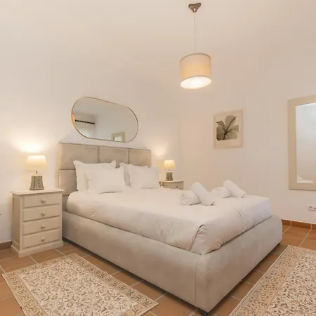 Serenity In D'el Rey Appartamento *